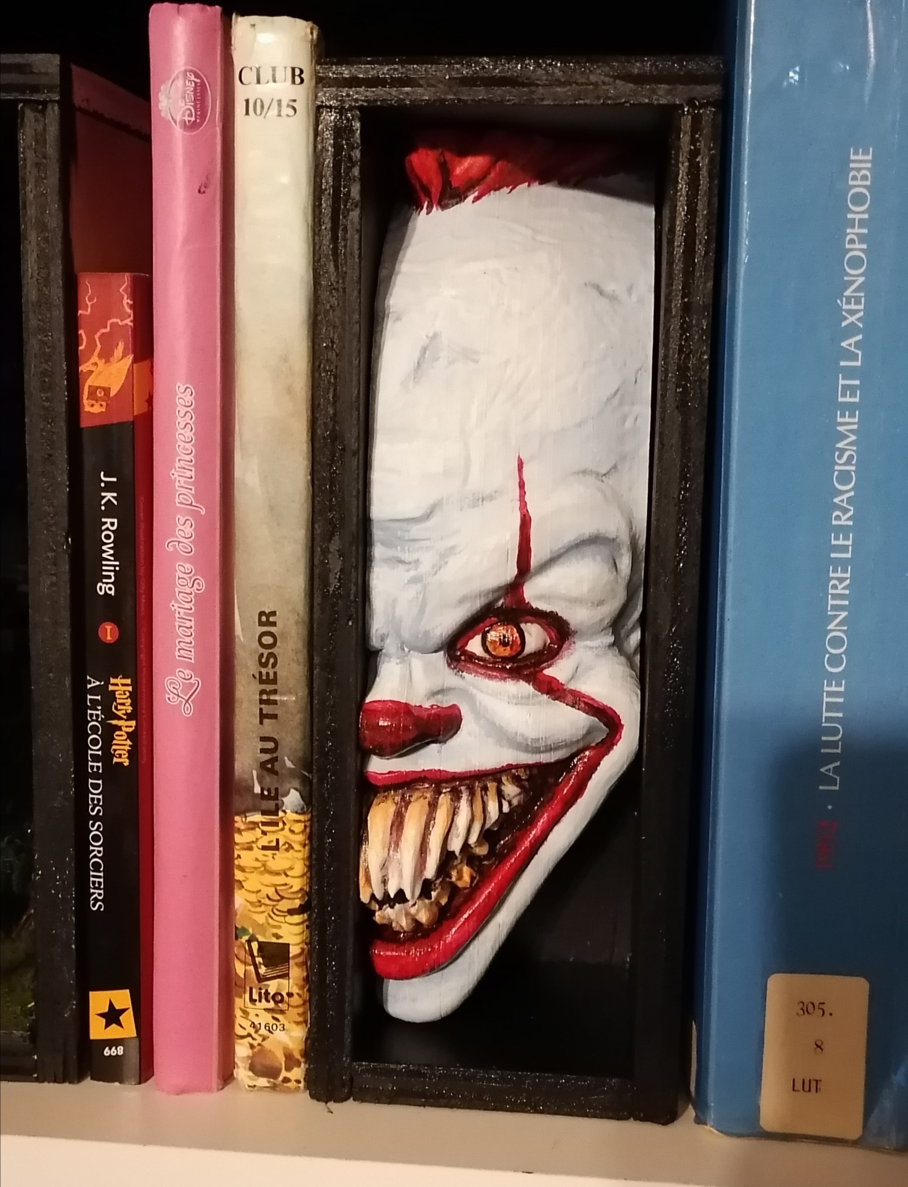 Book nook IT, Pennywise ça!